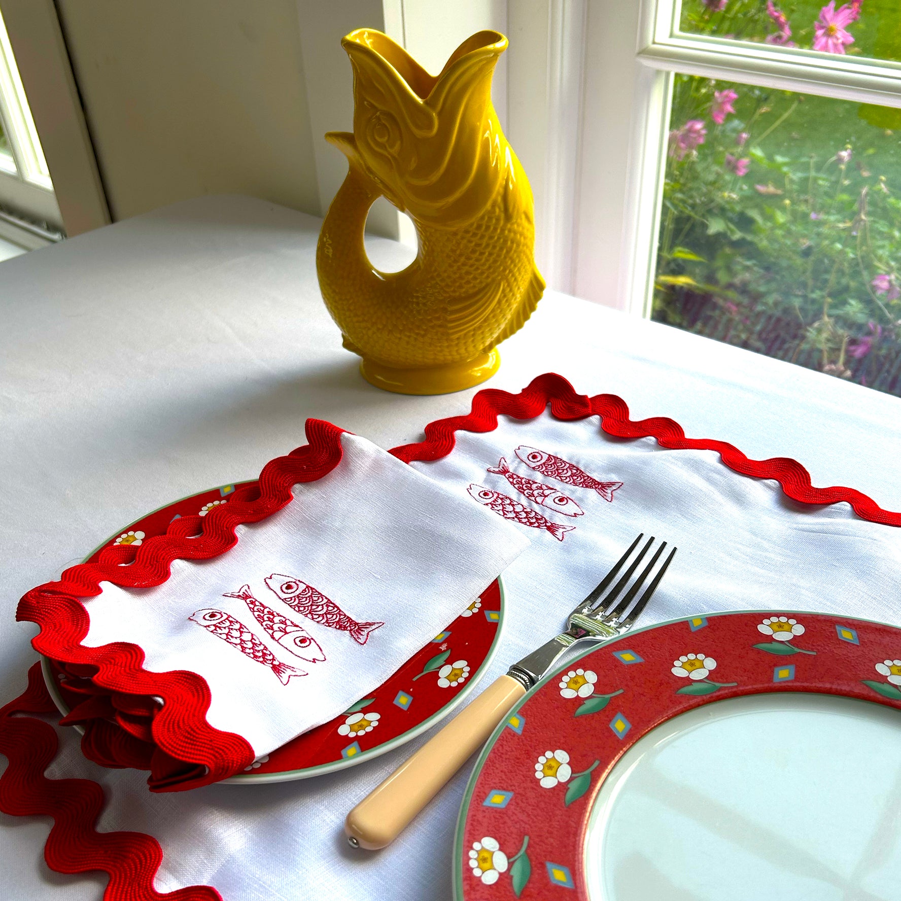 Embroidered Fish Linens Set | 1 Placemats 1 Napkin