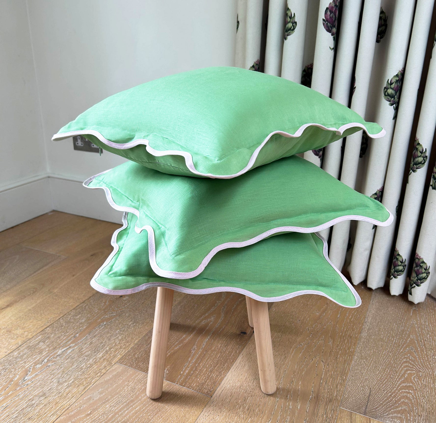 Green Scalloped Linen Embroidered Pillow