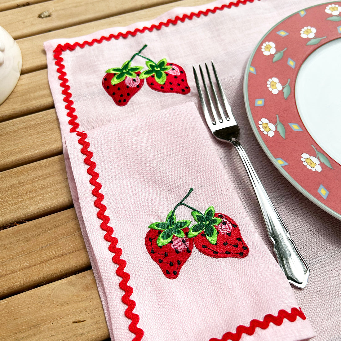 Embroidered Fruits Placemats  | Set of 4