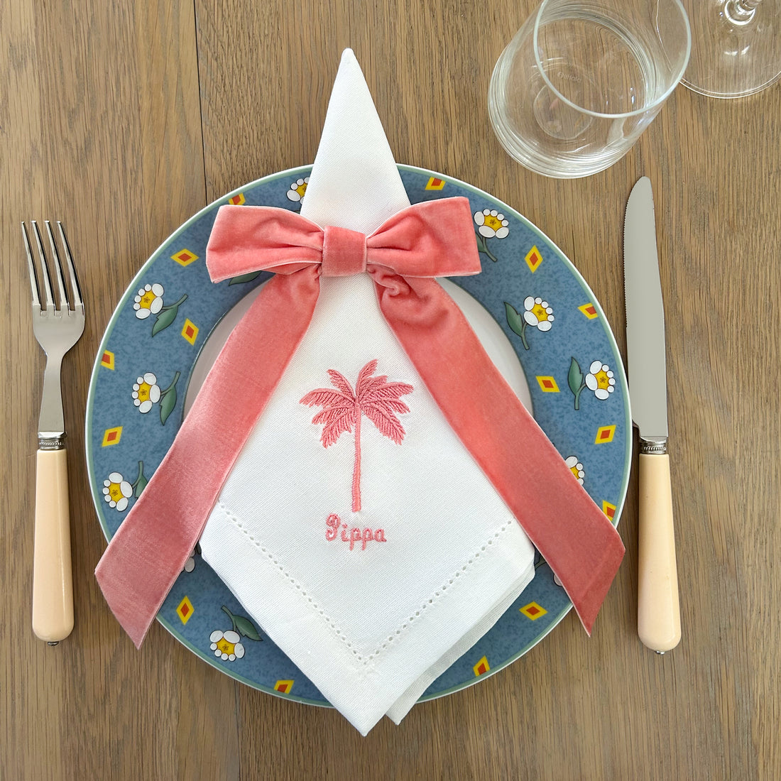 Palm Tree Embroidered Napkins | Set of 4