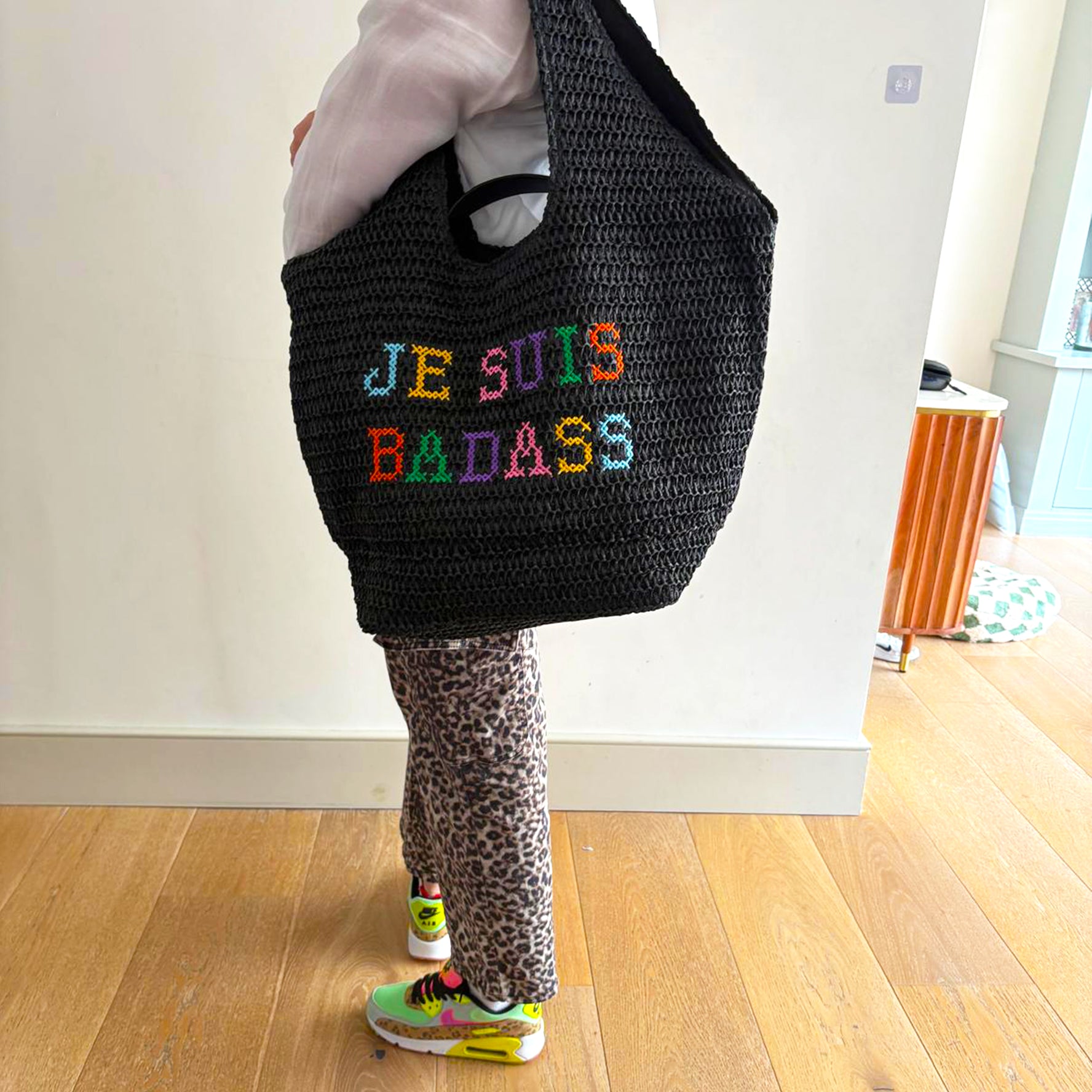 Je Suis BADASS embroidered oversized Bag